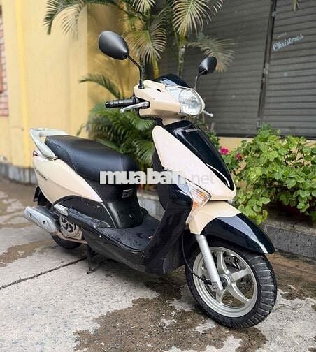 Honda Lead 2012 đẹp, máy êm thì thầm biển SG