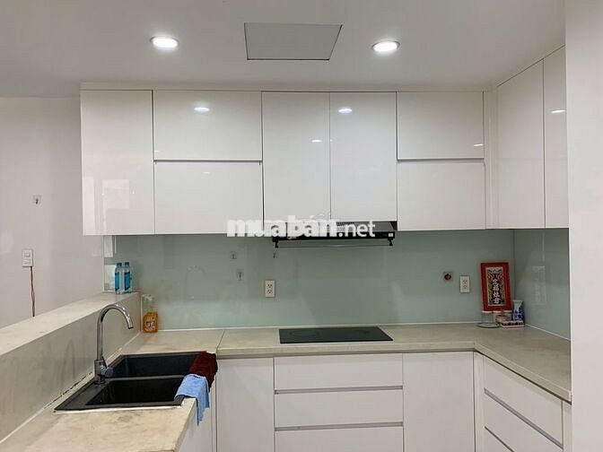 Remax Plaza - 18 Phạm Đình Hổ - Phường Bình Tây