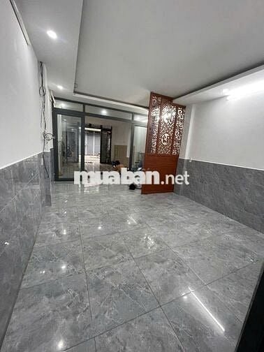 CHO THUÊ NHÀ NGUYÊN CĂN ĐƯỜNG VƯỜN LÀI  DT 4X20M 1 TRỆT 1 LẦU 4PN 2 WC