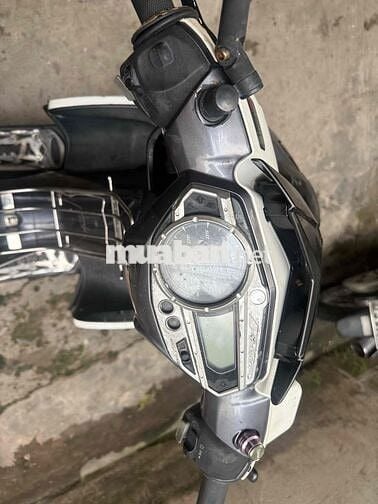 Yamaha nouvo 6 xang phu. Fi doi 2017
