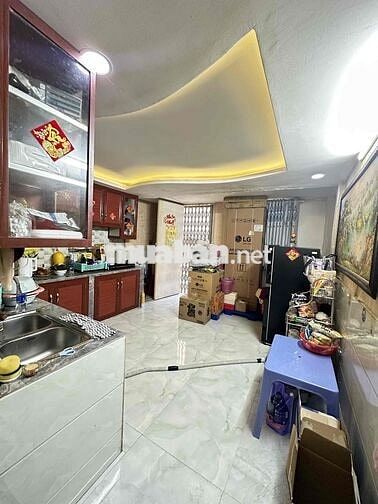 MẶT TIỀN VIEW CÔNG VIÊN  - ĐƯỜNG CHỢ LỚN - BÌNH PHÚ 1 - NHÀ ĐẸP 2 TẦNG