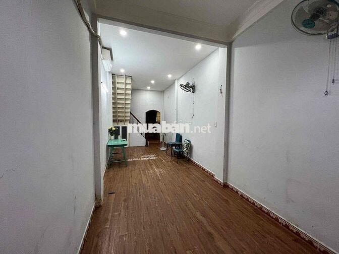 🏡 Cho thuê nhà nguyên căn Phạm Viết Chánh 11tr500 rộng rãi