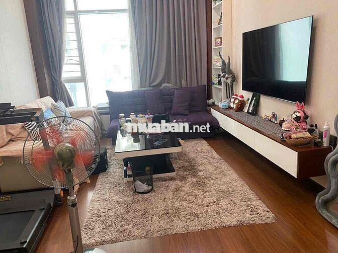 BÁN GẤP CC HOÀNG QUỐC VIỆT NGAY KHU PHÚ MỸ HƯNG CC MỚI ĐẸP