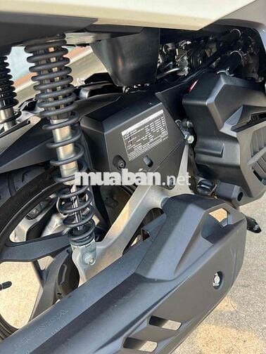 Honda Air Blade 125 Trắng, Đỏ, Đen bán trả góp