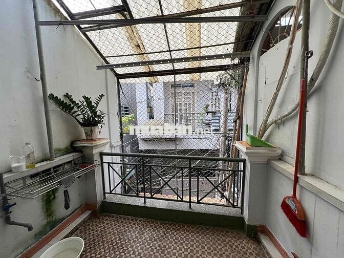 🏡 Cho thuê nhà nguyên căn Phạm Viết Chánh 11tr500 rộng rãi