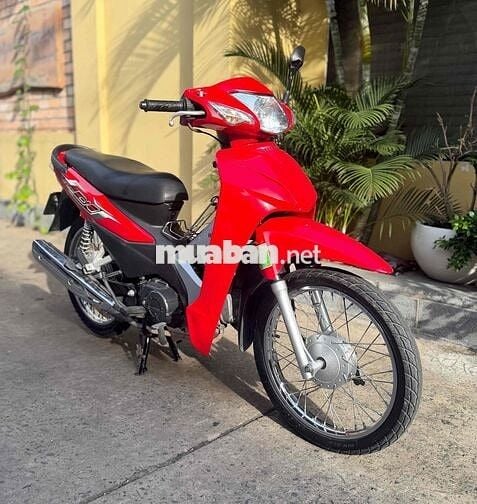 Honda Wave 2022 chính chủ, máy zin êm biển SG