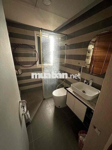 BÁN GẤP CC HOÀNG QUỐC VIỆT NGAY KHU PHÚ MỸ HƯNG CC MỚI ĐẸP