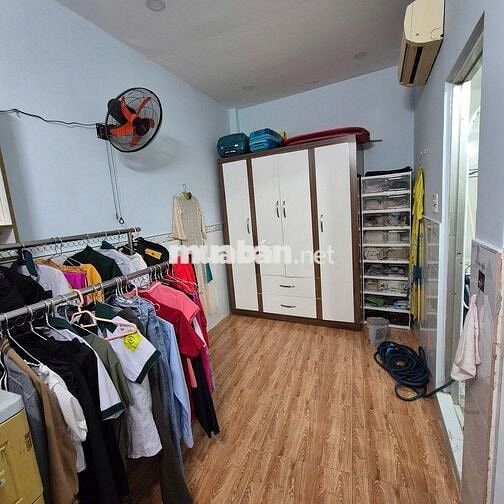 Bán nhà hẻm rộng thoáng đường Phạm Thế Hiển P4 Q8 
