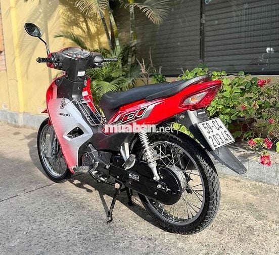 Honda Wave 2022 chính chủ, máy zin êm biển SG