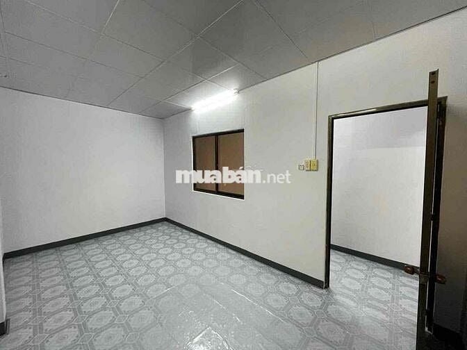Cho thuê nhà hẻm xe hơi đường Nguyễn Văn Luông Q6