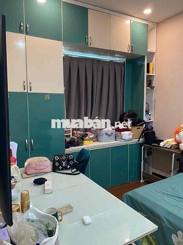 BÁN GẤP CC HOÀNG QUỐC VIỆT NGAY KHU PHÚ MỸ HƯNG CC MỚI ĐẸP