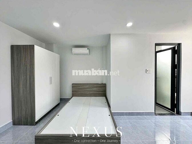 Studio full nội thất - cửa sổ trời to - rộng 30m2