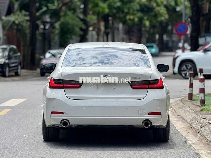 BMW 320i Sportline 2024 Trắng/Kem 17000 km