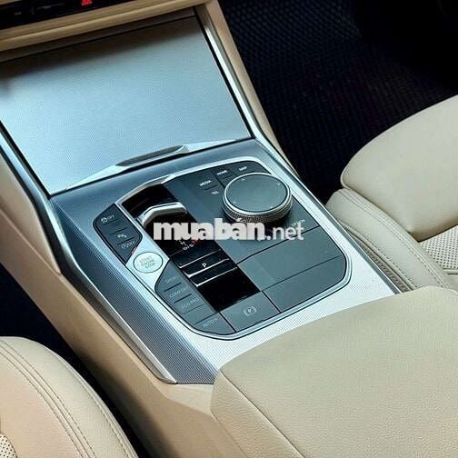 BMW 320i Sportline 2024 Trắng/Kem 17000 km