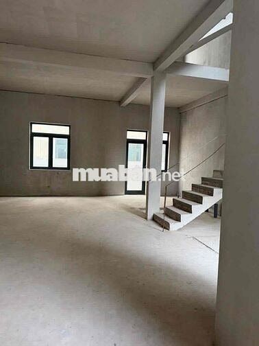 cho thuê nhà trống mới nhận 160m2 aquacity giá rẻ