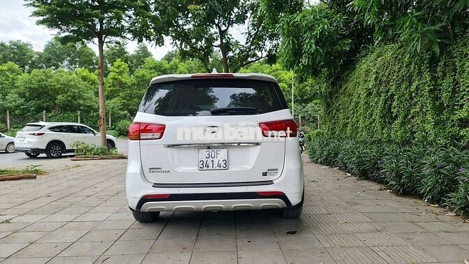 KIA Sedona 2018 2.2 Full Dầu Trắng 7 chỗ