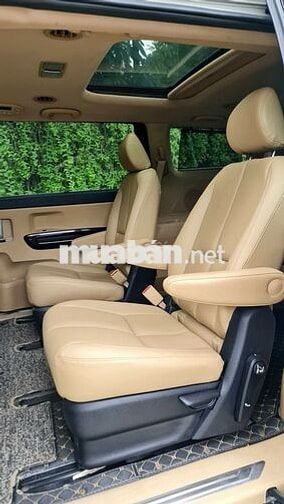KIA Sedona 2018 2.2 Full Dầu Trắng 7 chỗ