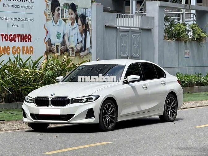 BMW 320i Sportline 2024 Trắng/Kem 17000 km