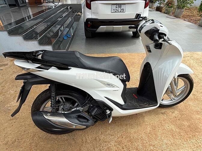 Honda SH 150 ABS Trắng Zin êm