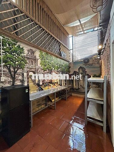 2 phòng ngủ, rộng 90m2 , mặt tiền 297 bình Quới