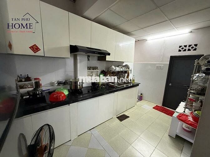 Mặt Tiền Kinh Doanh nhỏ KHU ĐỘC LẬP, 1 Lửng, 1 Phòng Ngủ, 2 wc