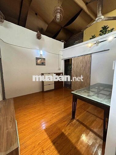 2 phòng ngủ, rộng 90m2 , mặt tiền 297 bình Quới