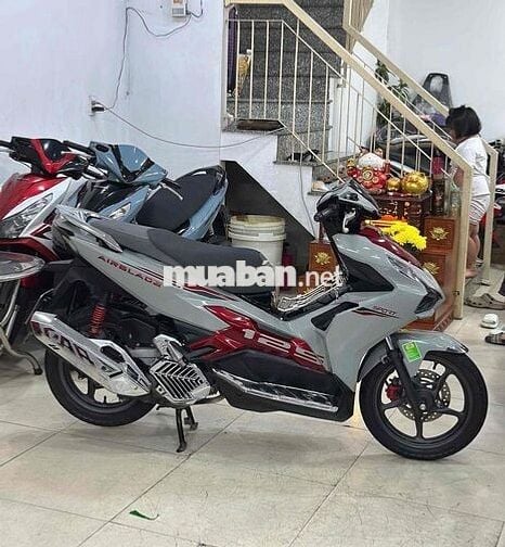 Honda Air Blade 2024 Xám Đỏ Đen Sport.BS36.Xe chất