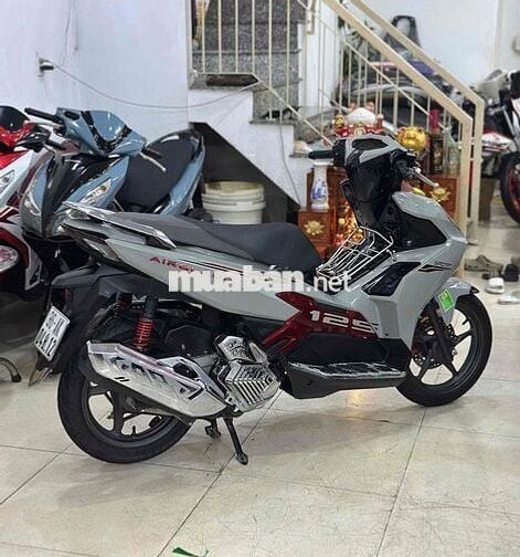 Honda Air Blade 2024 Xám Đỏ Đen Sport.BS36.Xe chất