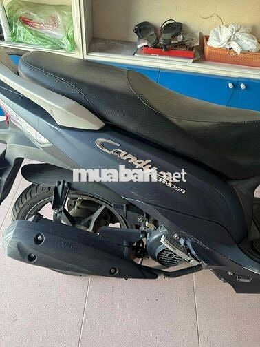 Xe tay ga Kymco Candy 50cc Đen