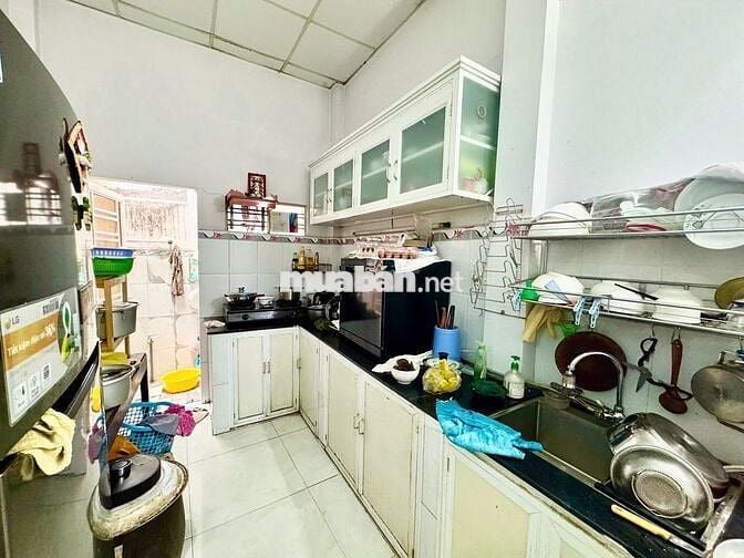 CHO THUÊ NHÀ NGUYÊN CĂN GẦN CHỢ BÀ CHIỂU