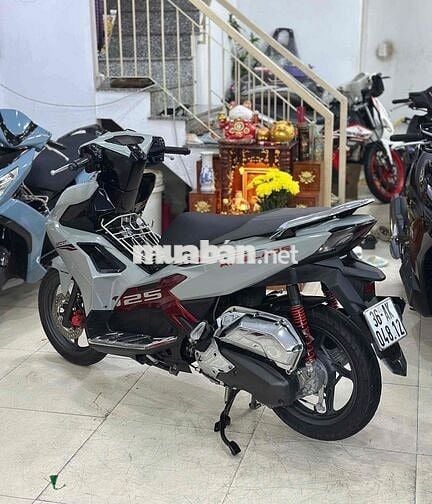 Honda Air Blade 2024 Xám Đỏ Đen Sport.BS36.Xe chất