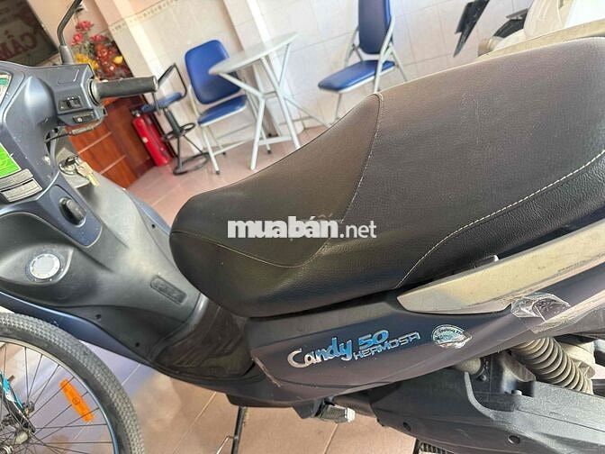 Xe tay ga Kymco Candy 50cc Đen