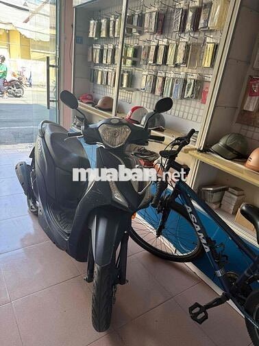Xe tay ga Kymco Candy 50cc Đen