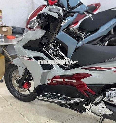 Honda Air Blade 2024 Xám Đỏ Đen Sport.BS36.Xe chất