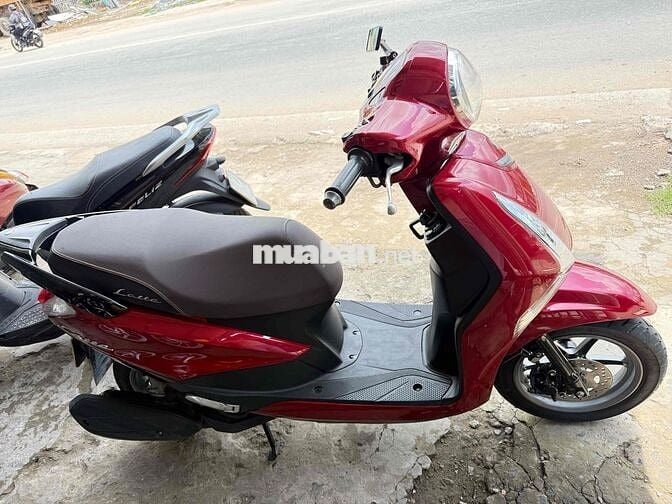 Yamaha Latte 2022 màu Đỏ