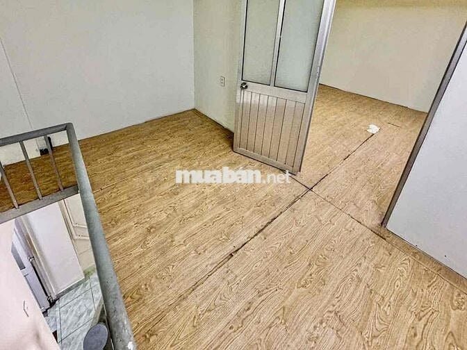 MẶT BẰNG KINH DOANH TỰ DO NGAY MẶT TIỀN LÊ VĂN LƯƠNG, GẦN ĐH TĐT, RMIT