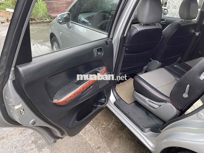 Honda Stream 2.0 Tự động Bạc 2004