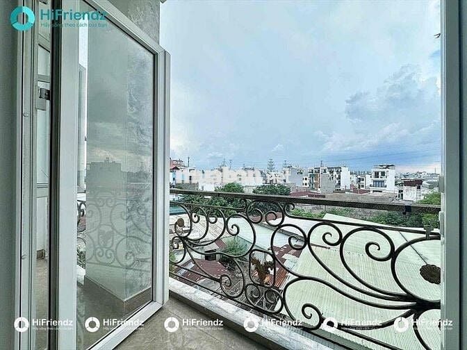 TRỐNG SẴN STUIDO FULL NỘI THẤT CÓ BANCOL SIÊU THOÁNG GẦN AEON MALL TP