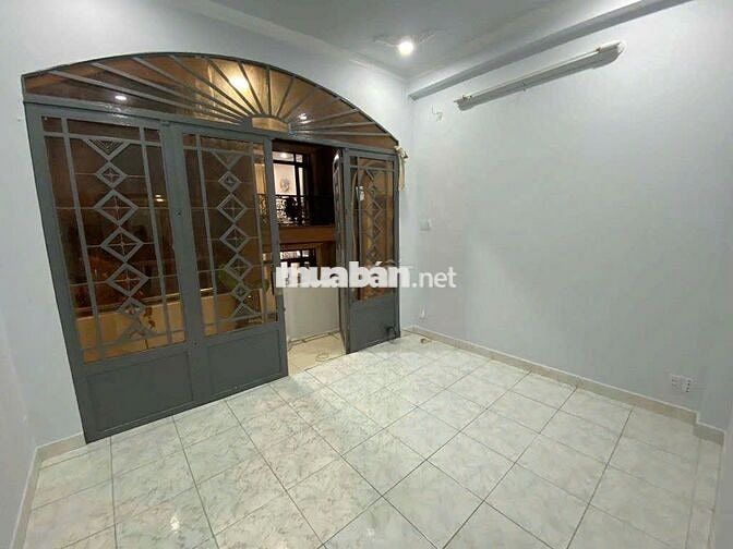 Cho thuê nhà nguyên căn hẻm xe hơi đường Bình Thới_Q11