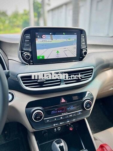 Hyundai Tucson 2.0 AT 2020 Đen 38.000 Km