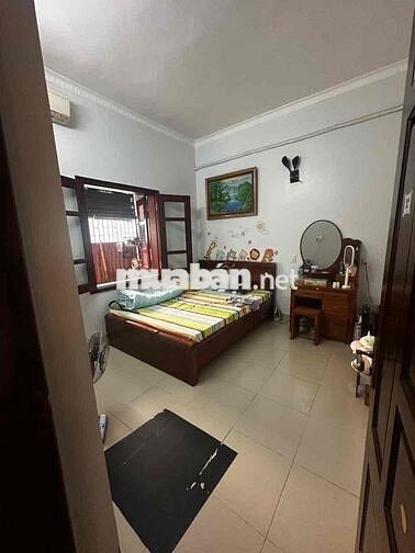 Bán căn hộ tập thể 72ha Vĩnh Phúc, Ba Đình, 76/90m, 3 ngủ 2wc full nt
