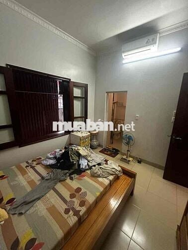 Bán căn hộ tập thể 72ha Vĩnh Phúc, Ba Đình, 76/90m, 3 ngủ 2wc full nt