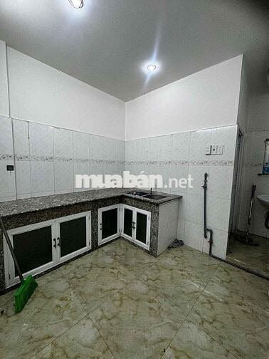 Nhà HXH 79/ Âu Cơ phường 14 quận 11, 3.5x14m, 1 lầu, 3pn 2wc giá 12tr9