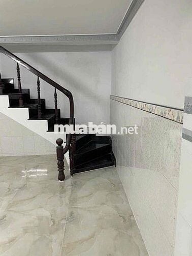 cho thuê nhà nữ dân công gần chợ diện tích rộng gác lửng sạch sẽ ở nga