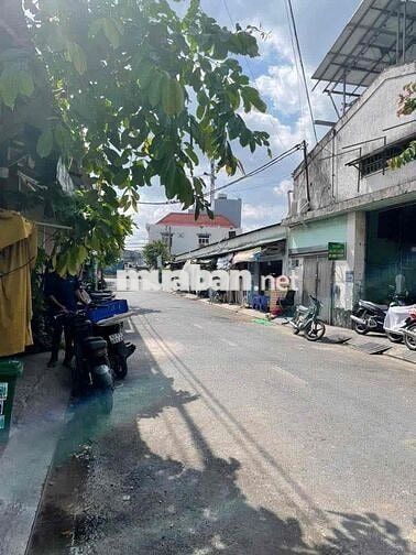 cho thuê kho 300m2 giá rẻ vĩnh lộc a đường xe tải sản xuất đa nghề 3p