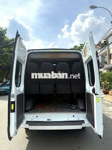 Ford Transit 2024 Trắng 121.000 km