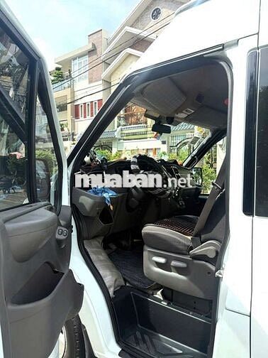 Ford Transit 2024 Trắng 121.000 km