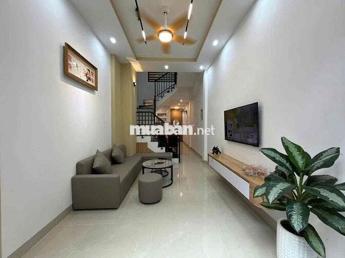 CHO THUÊ NHÀ 3 TẦNG TRUNG TÂM HOÀNG DIỆU, HẢI CHÂU – FULL NỘI THẤT