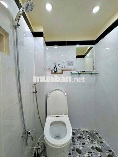 cho thuê nha 525/10 huỳnh văn bánh phường 13  phú nhuận  100 mét 