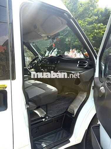 Ford Transit 2024 Trắng 121.000 km